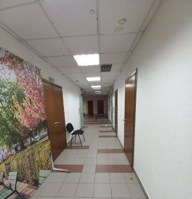 Офис 2 150 м²